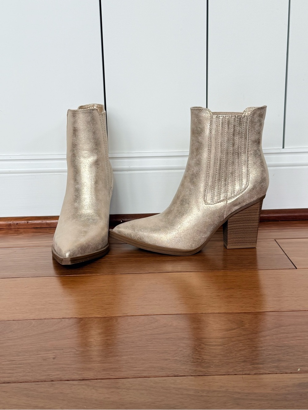 MIA Metallic Gold Ankle Boot✨
